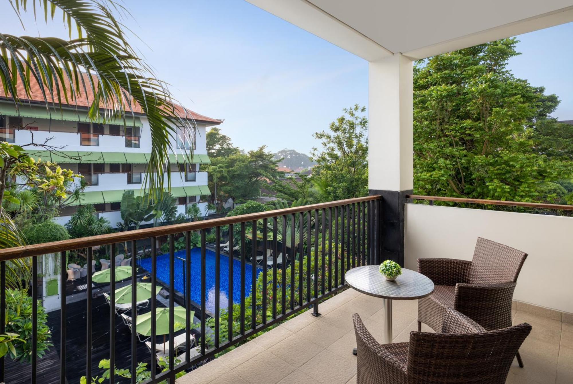 Taksu Sanur Hotel Exterior foto